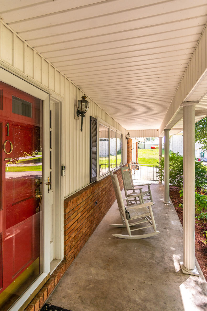 107 Crestview Road Berea, KY 40403 - Photo 6 of 56 106