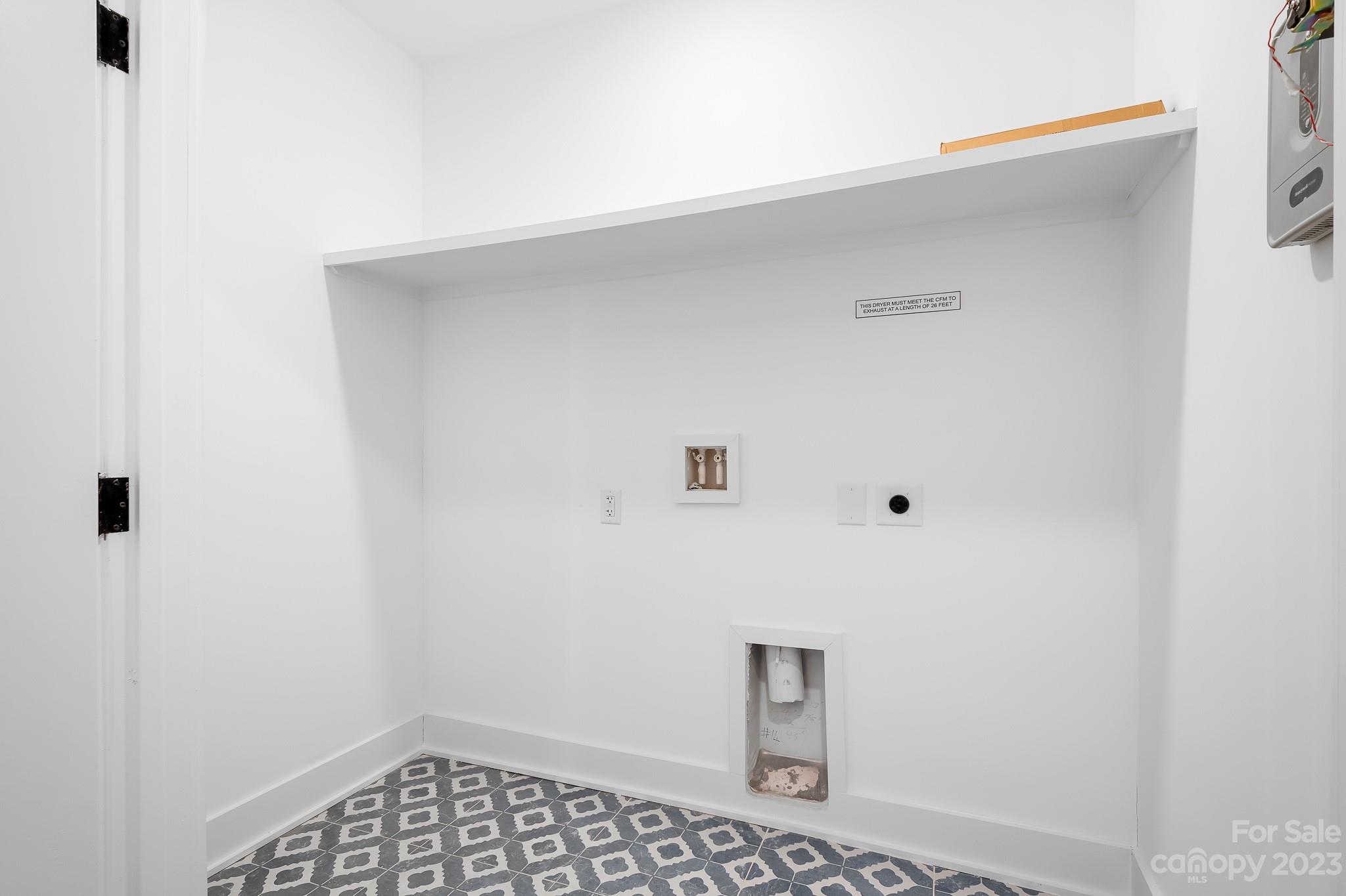 201 Grandin Road, Unit 14 Charlotte, NC 28208 - Photo 9 of 15 a view of small space