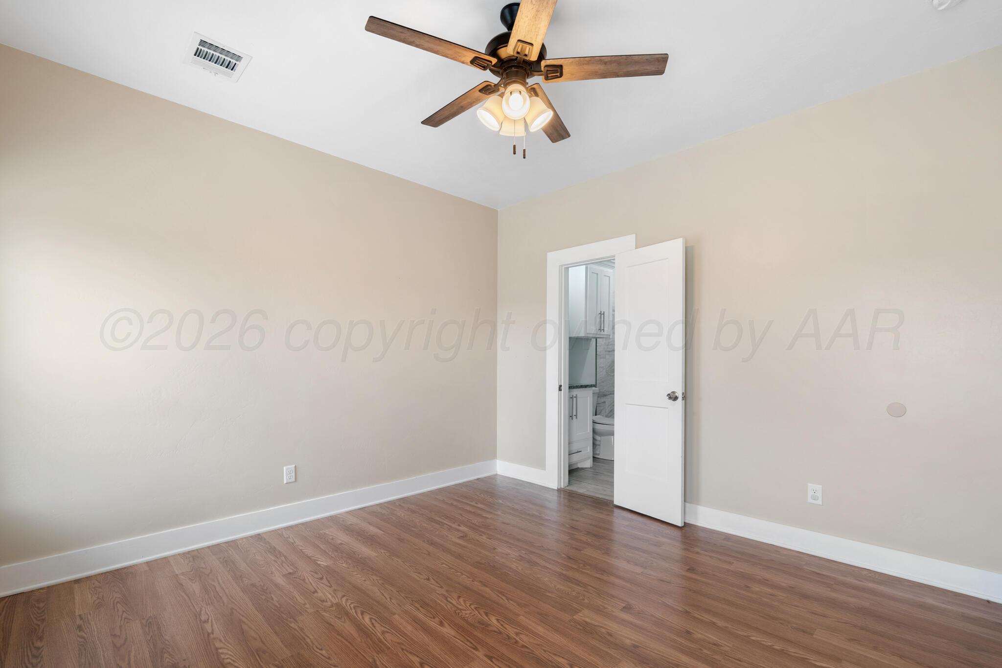 604 South Spring Street Amarillo, TX 79104 - Photo 17 of 27 604 S Springs-14