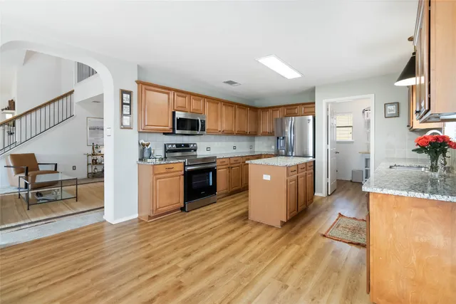 $369,990 | 12301 Dwight Eisenhower Street, Manor, TX 78653