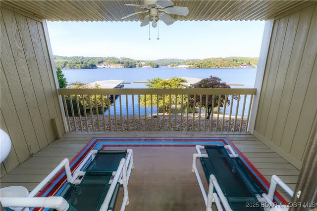 $375,000 | 2500 Bay Point Lane, Unit 122, Osage Beach, MO 65065