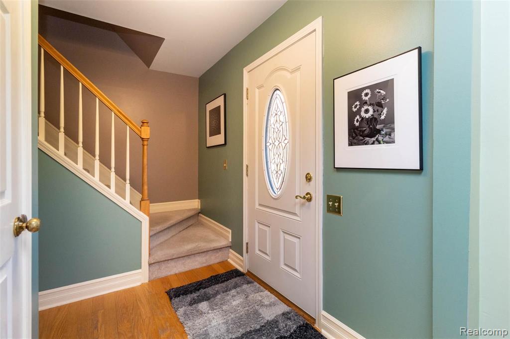 971 Paddington Road Canton, MI 48187 - Photo 6 of 42