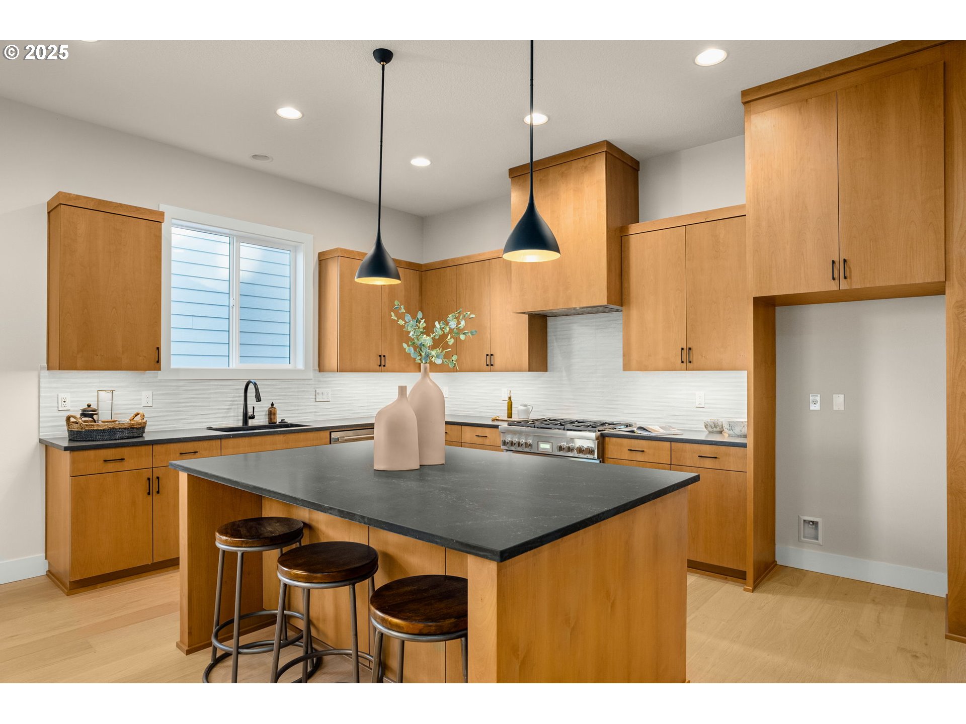 12871 Southwest Sunny Terrace, Unit L3 Tigard, OR 97223 - Photo 11 of 43