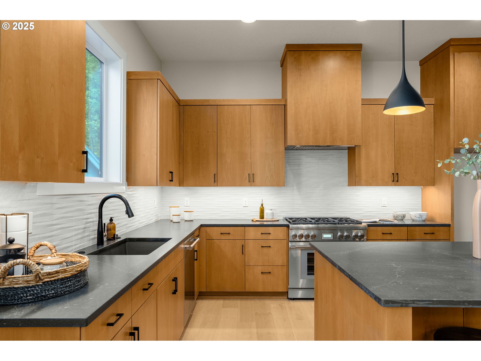 12871 Southwest Sunny Terrace, Unit L3 Tigard, OR 97223 - Photo 13 of 43