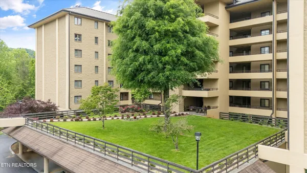 $639,900 | 1704 Hidden Hills Road, Unit 108, Gatlinburg, TN 37738