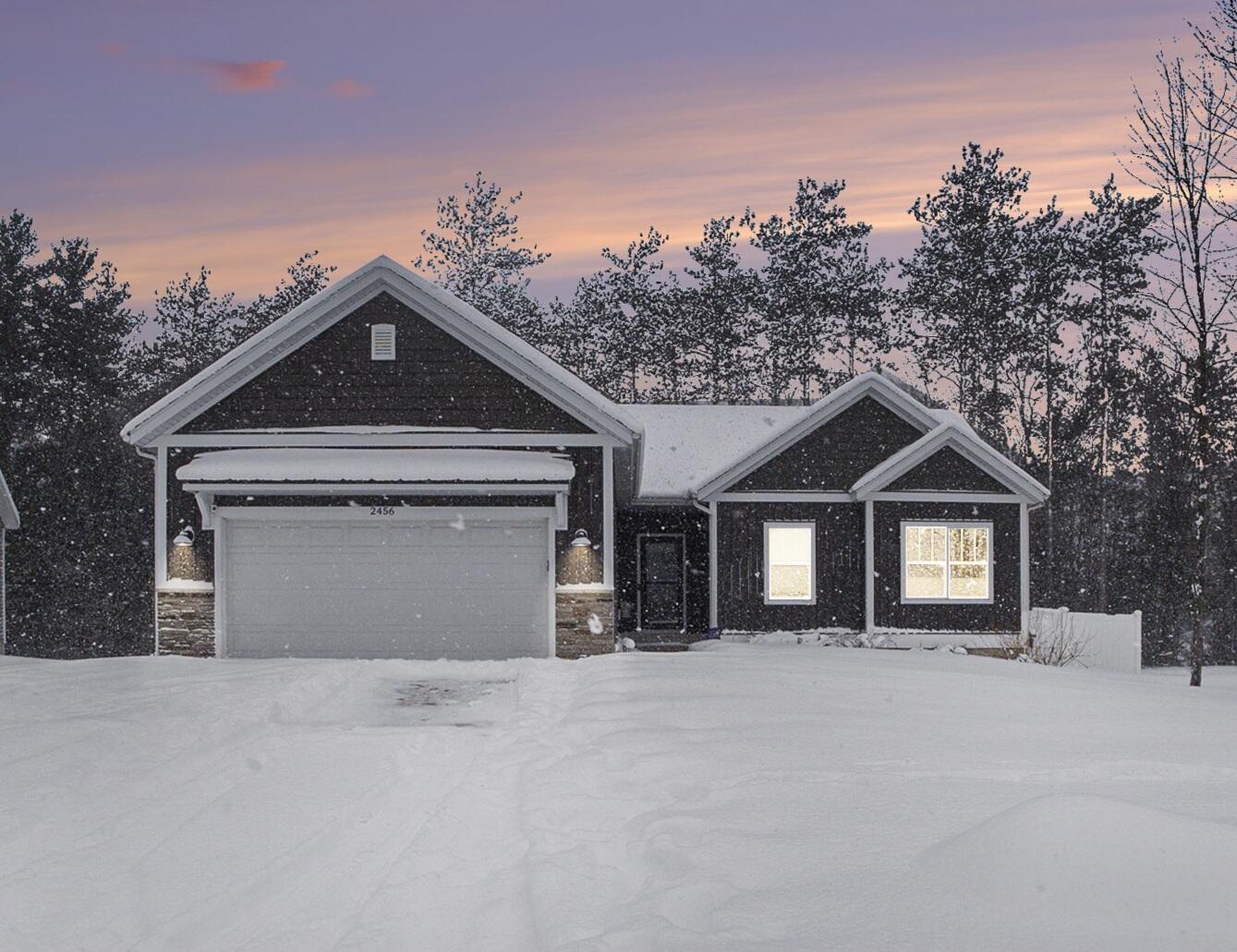 2456 Eagle Ridge Muskegon, MI 49444 - Photo 2 of 32 20250123_095643