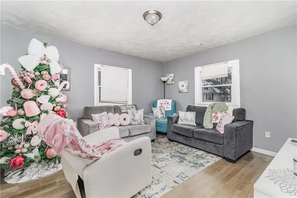 $99,000 | 102-104 Shelter Street, Rochester, NY 14611