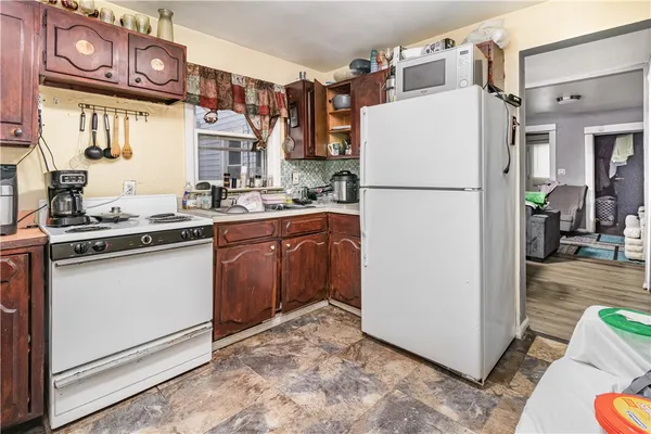 $99,000 | 102-104 Shelter Street, Rochester, NY 14611