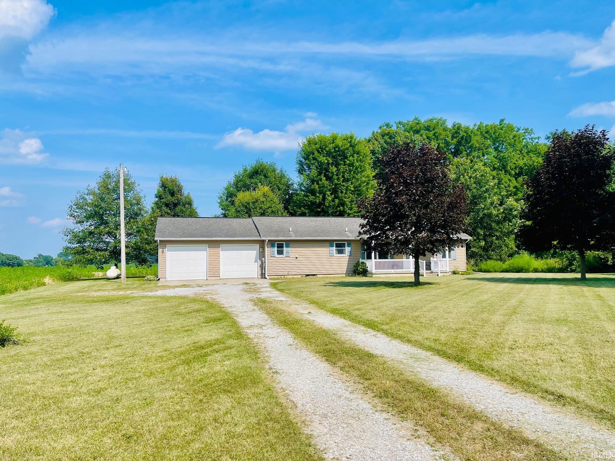65918 Maple Road Lakeville, IN 46536 - Photo 1 of 24