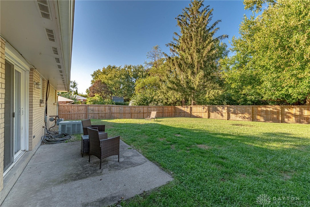 6547 Highbury Road Dayton, OH 45424 - Photo 22 of 31