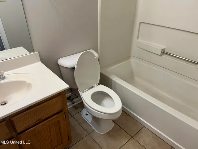 $1,395 | 7059 Hampton Drive, Horn Lake, MS 38637