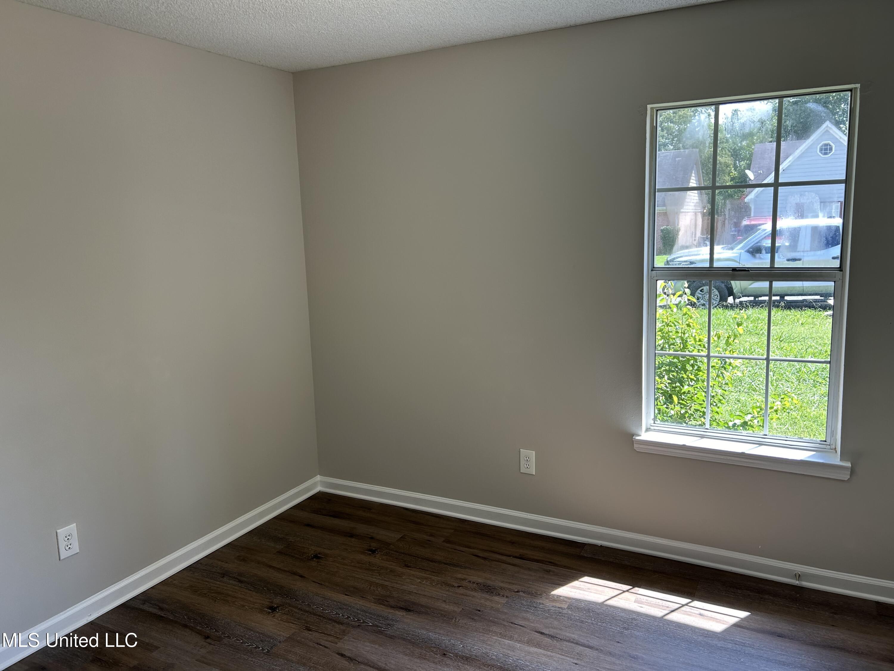 7059 Hampton Drive Horn Lake, MS 38637 - Photo 12 of 14 7059 hampton mktg-15