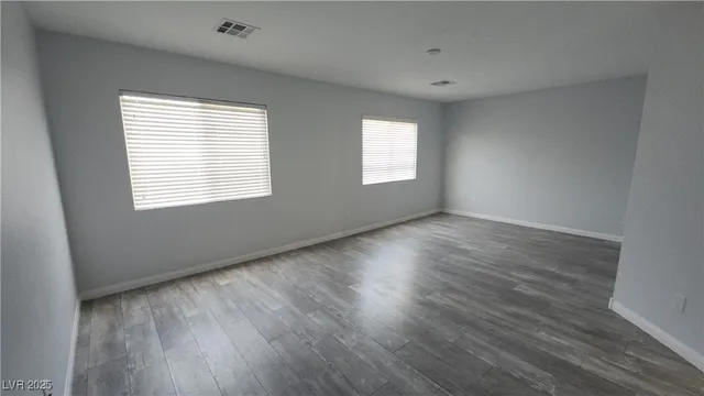 $2,800 | 3045 East Austin Pale Avenue, North Las Vegas, NV 89081