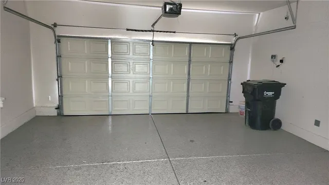 $2,800 | 3045 East Austin Pale Avenue, North Las Vegas, NV 89081