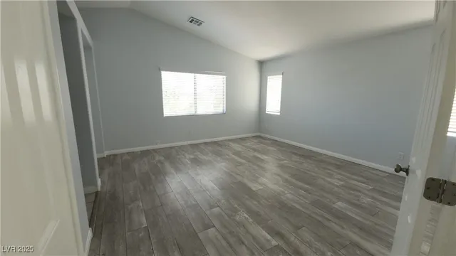 $2,800 | 3045 East Austin Pale Avenue, North Las Vegas, NV 89081