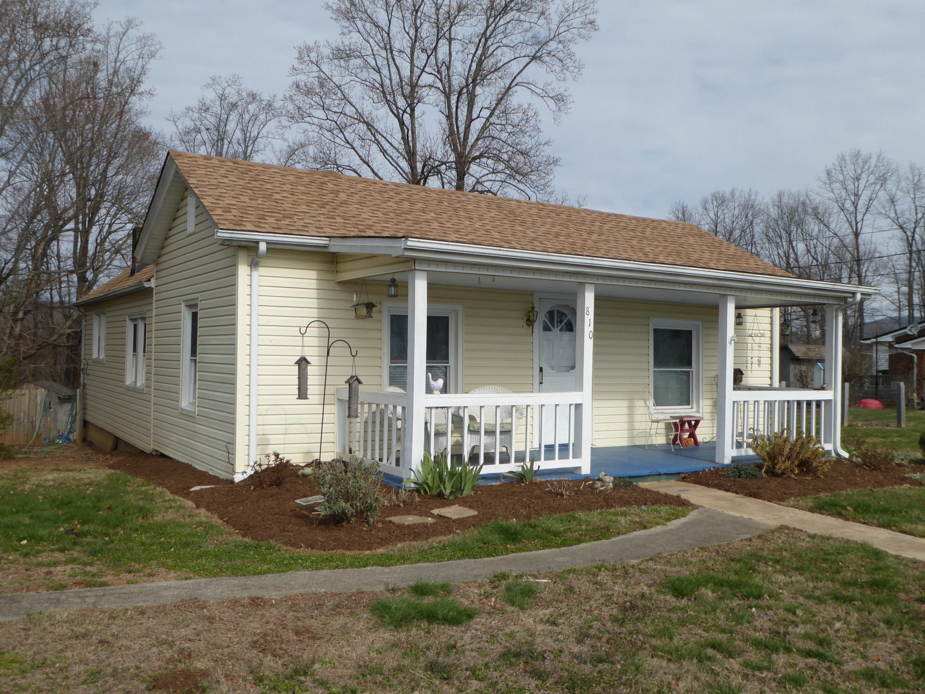 810 Scuffling Hill Road Rocky Mount, VA 24151 - Photo 24 of 52 front view of a house with a yard