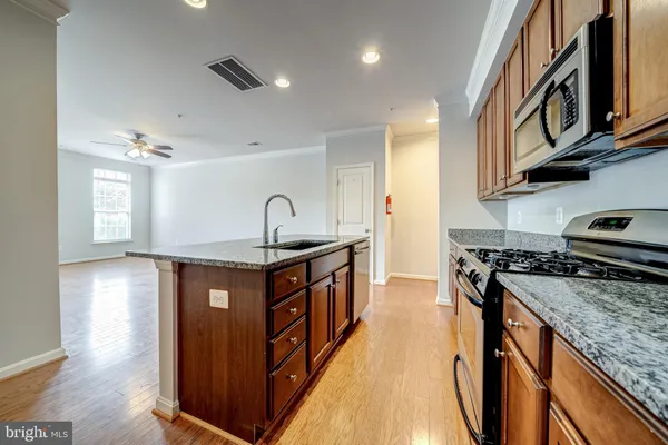 $2,800 | 7764 Cedar Branch Drive, Unit 87, Gainesville, VA 20155