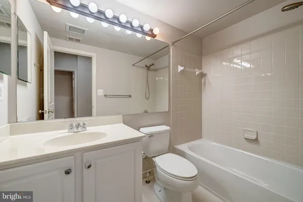 $2,800 | 7764 Cedar Branch Drive, Unit 87, Gainesville, VA 20155