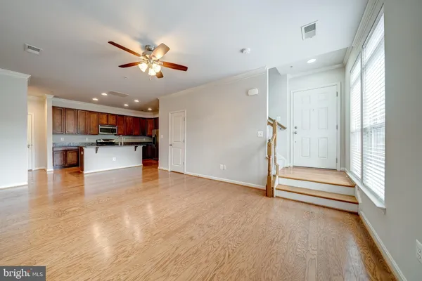 $2,800 | 7764 Cedar Branch Drive, Unit 87, Gainesville, VA 20155