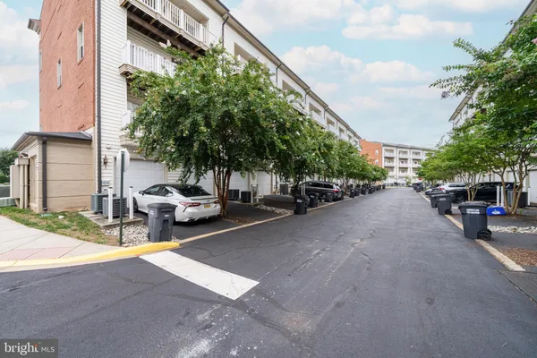 $2,800 | 7764 Cedar Branch Drive, Unit 87, Gainesville, VA 20155