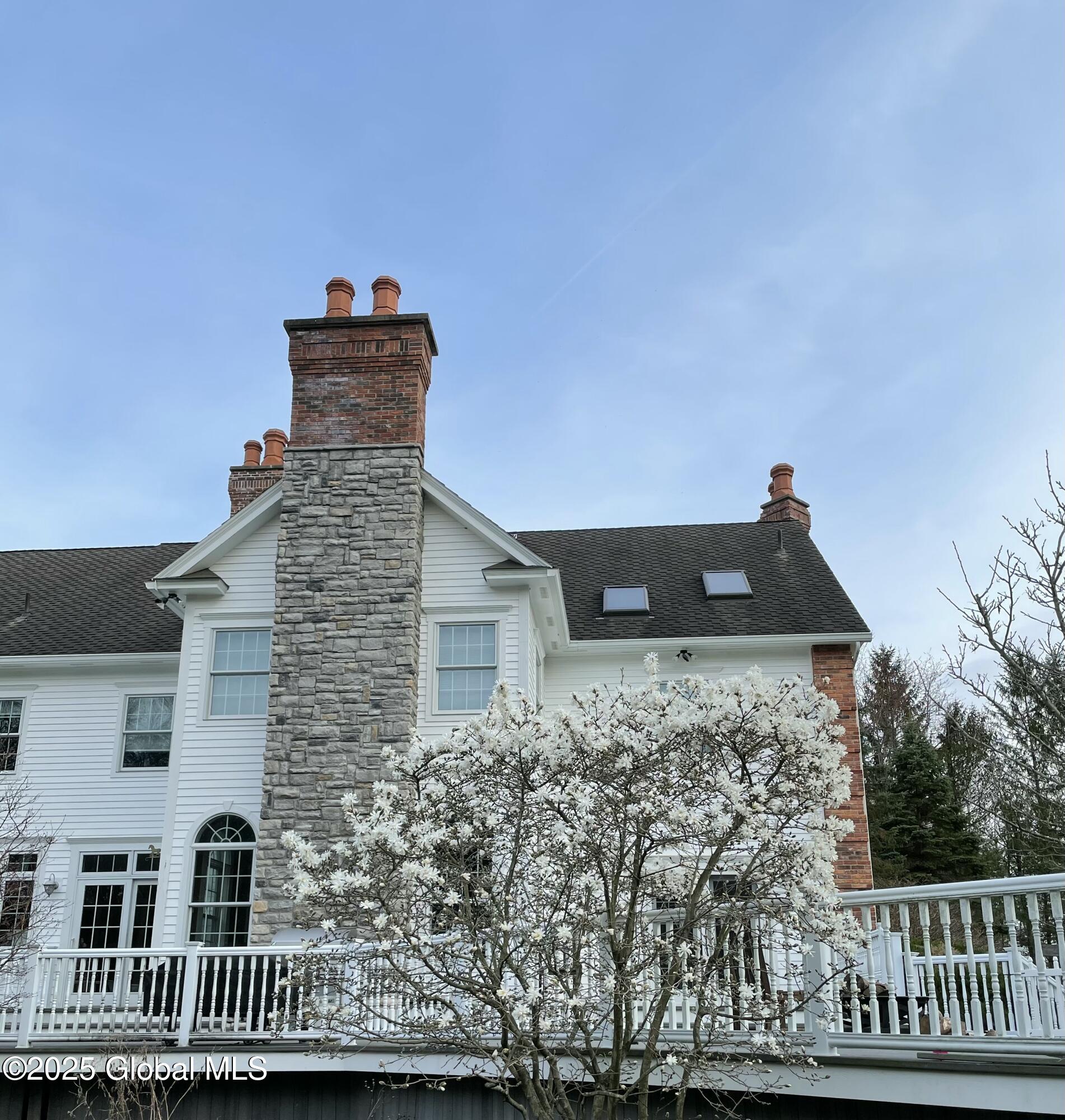 261 Bender Lane Bethlehem, NY 12077 - Photo 80 of 84 63969588428__3D88B7DF-46DE-4B81-AF40-560