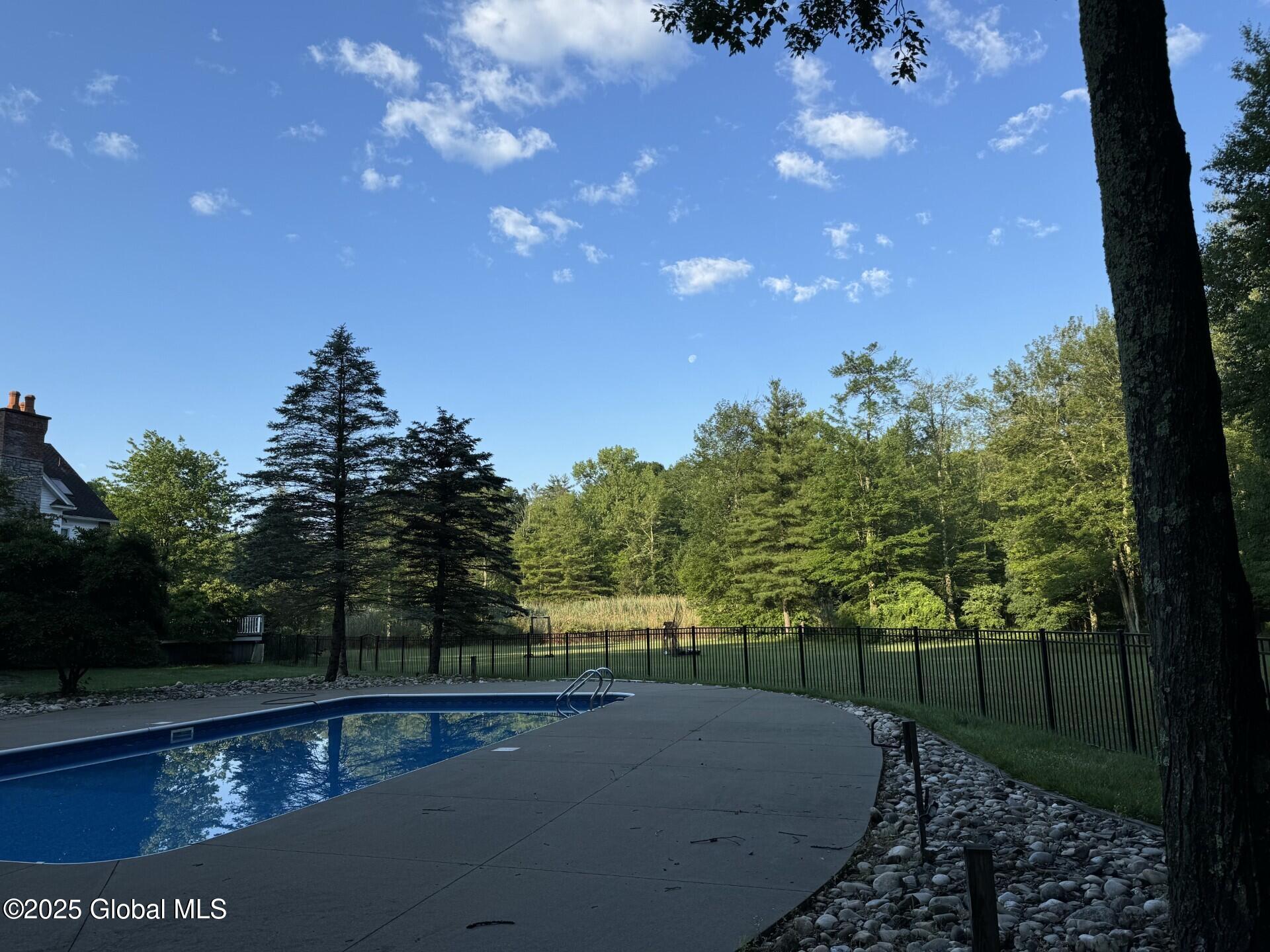 261 Bender Lane Bethlehem, NY 12077 - Photo 81 of 84 thumbnail_IMG_8694