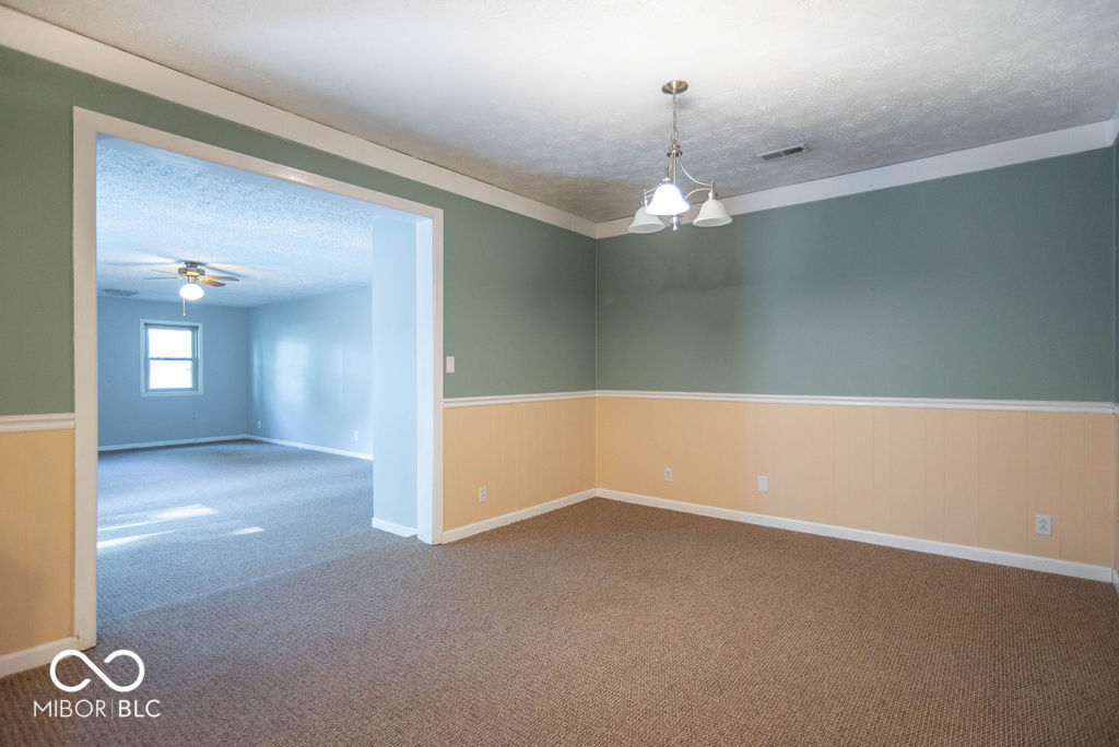 374 Shadow Road Greenwood, IN 46142 - Photo 6 of 30