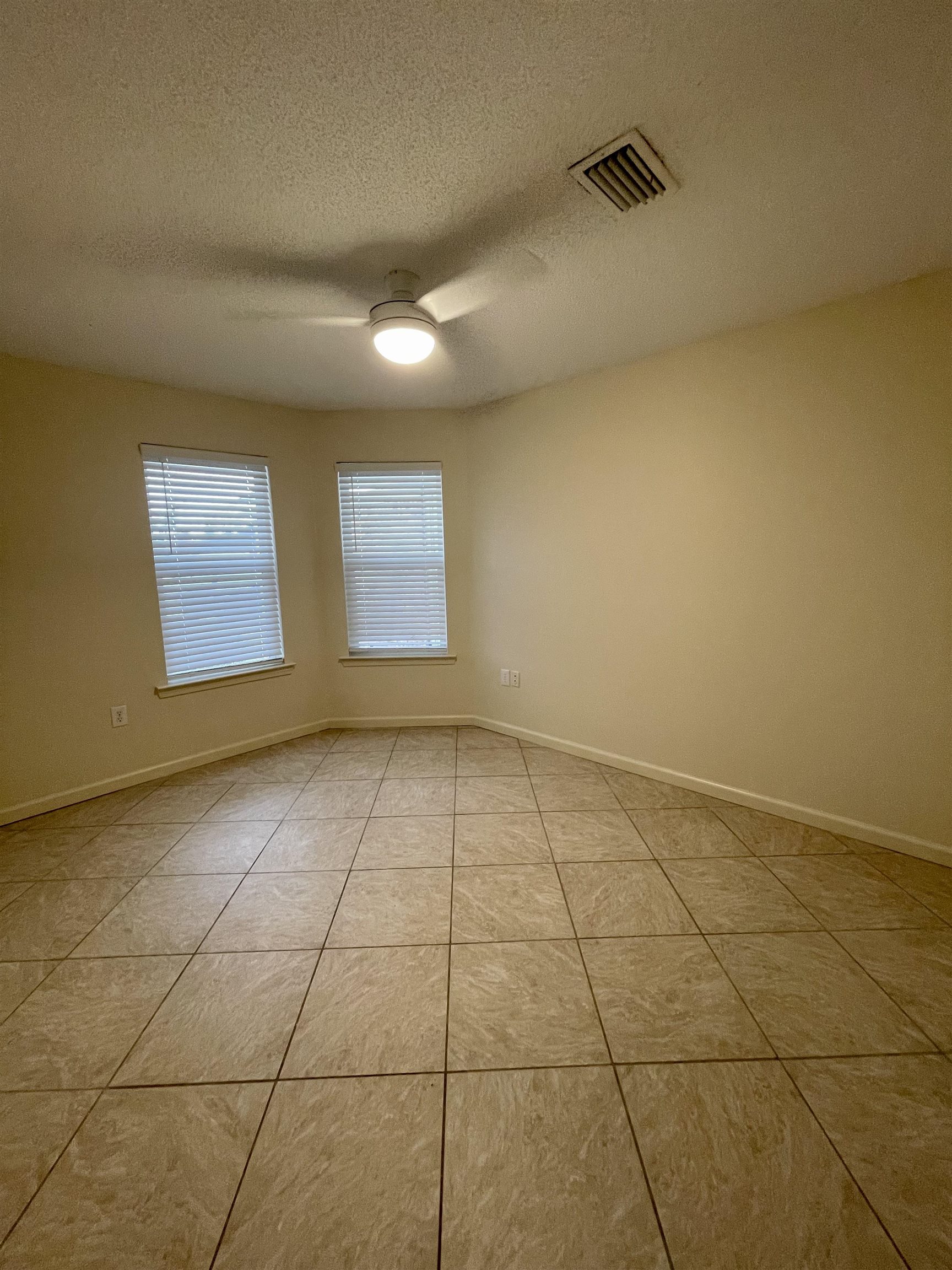 1015 Tiber Court Foley, AL 36535 - Photo 17 of 23