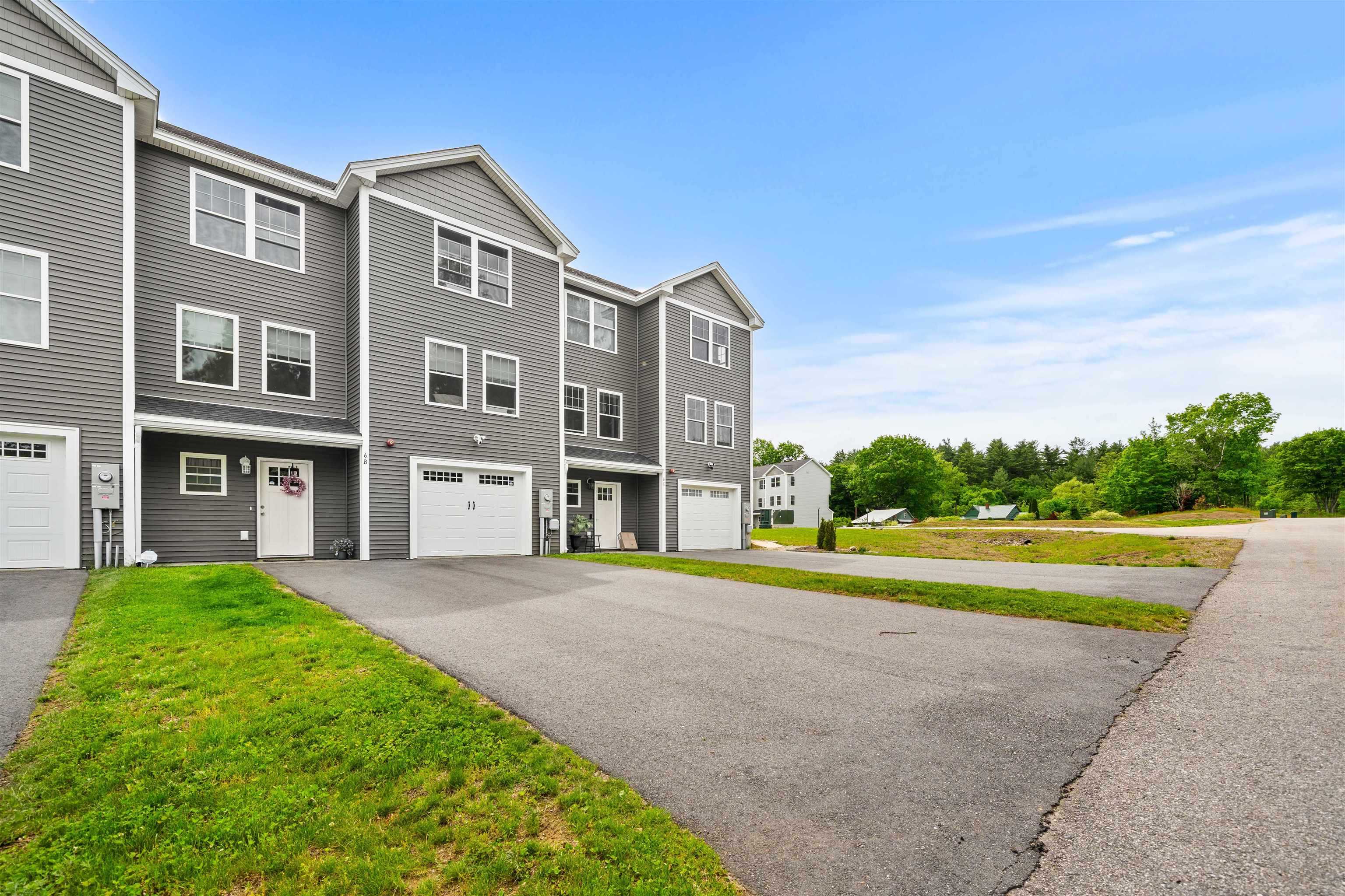 6 Biggs Avenue, Unit B Epping, NH 03042 - Photo 3 of 30