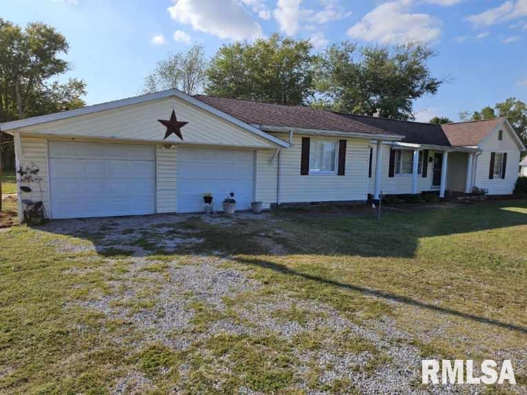 2925 Benton Road Mount Vernon, IL 62864 - Photo 5 of 23 Gallery Image 5