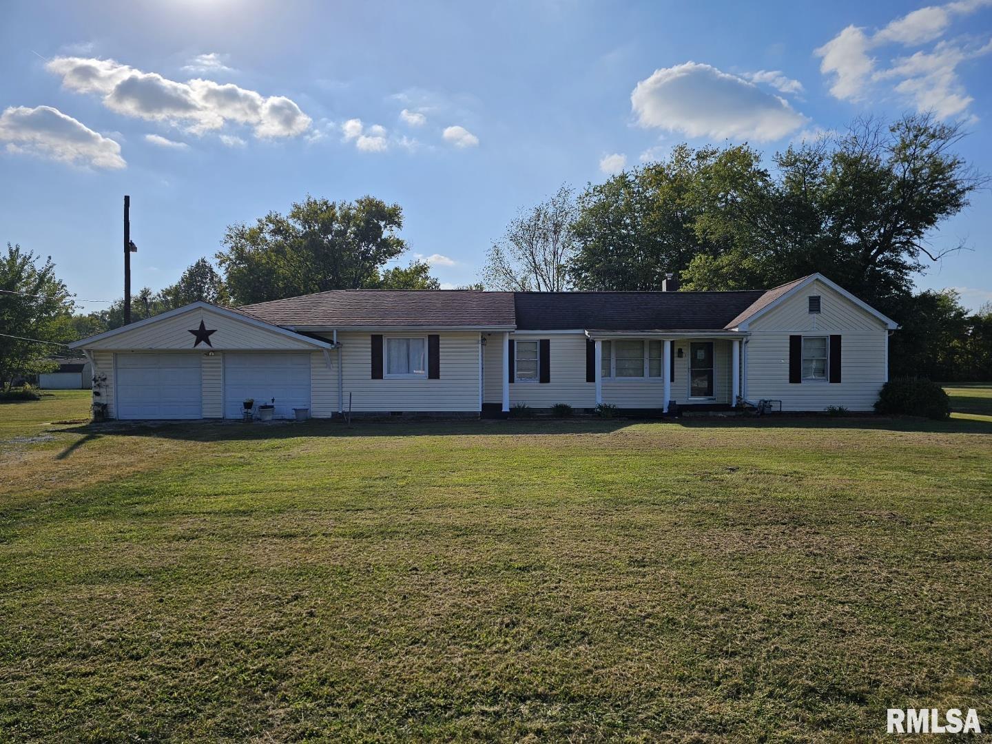 2925 Benton Road Mount Vernon, IL 62864 - Photo 6 of 23 Gallery Image 6