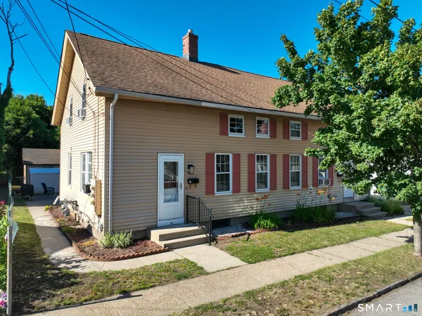 $400,000 | 10-12 South A Street, Norwich, CT 06380