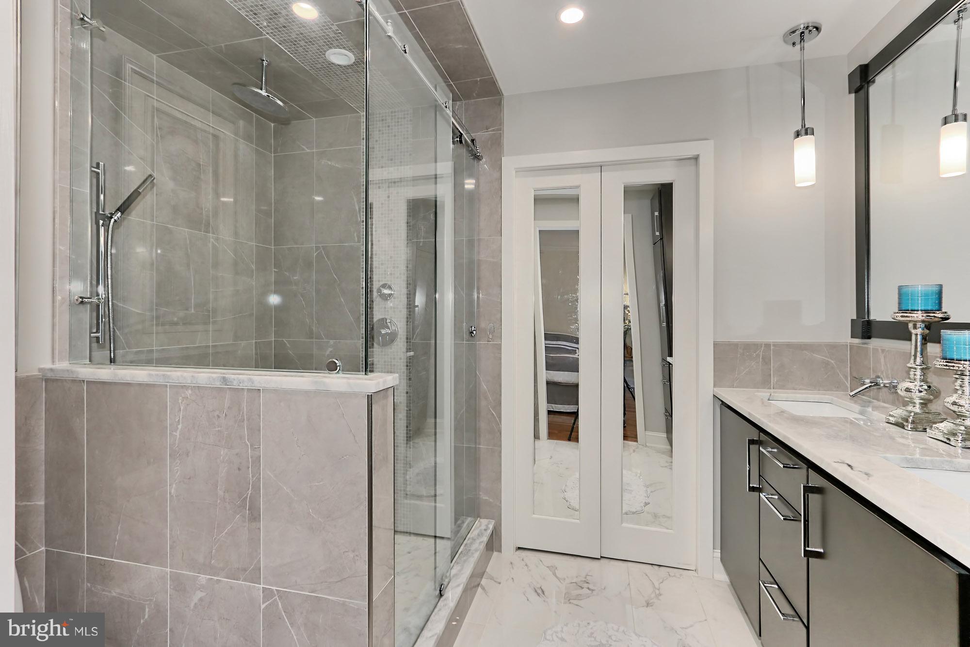 2078 Golf Course Drive Reston, VA 20191 - Photo 18 of 42 Master Bath