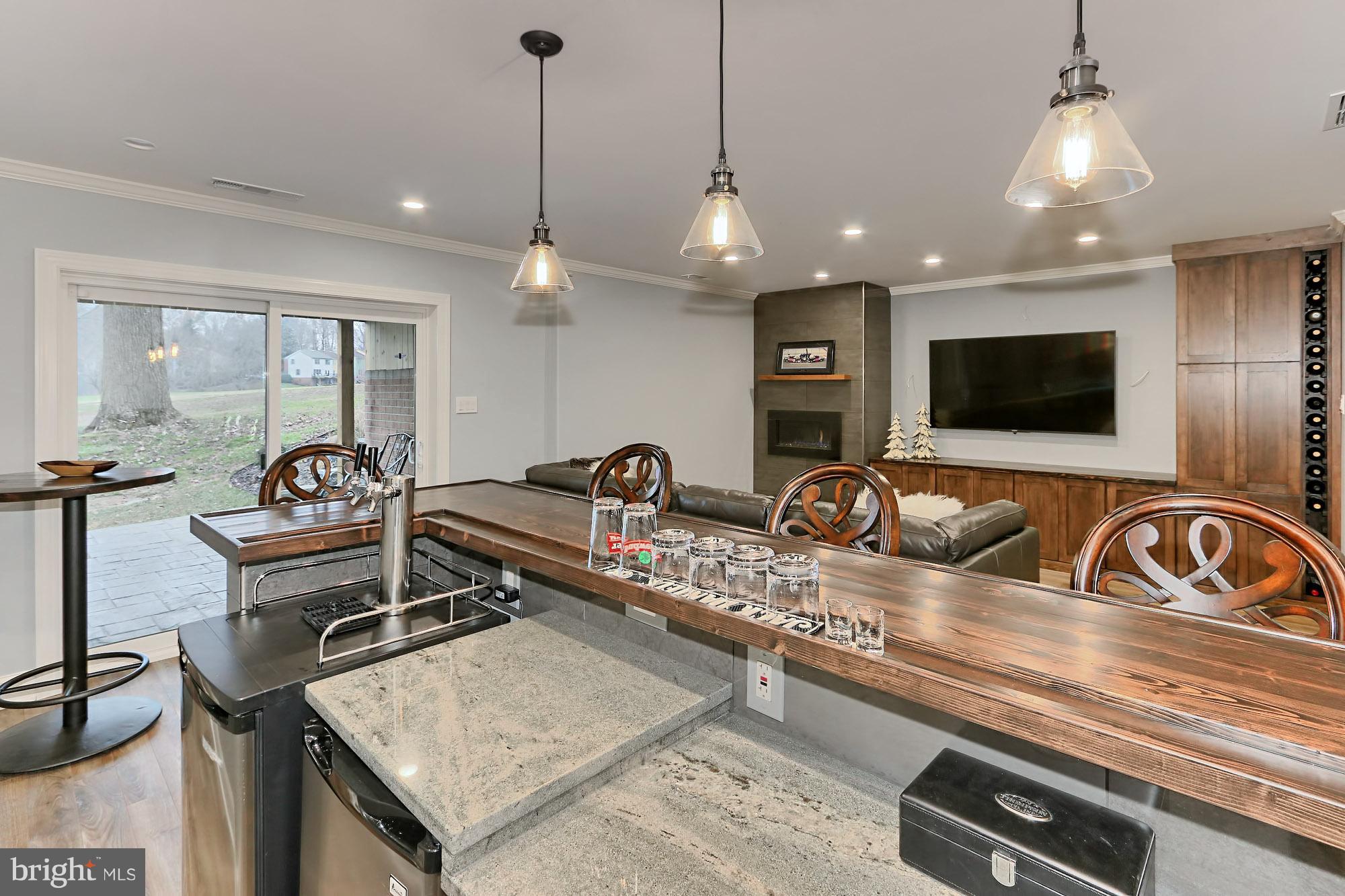 2078 Golf Course Drive Reston, VA 20191 - Photo 31 of 42 Family Room