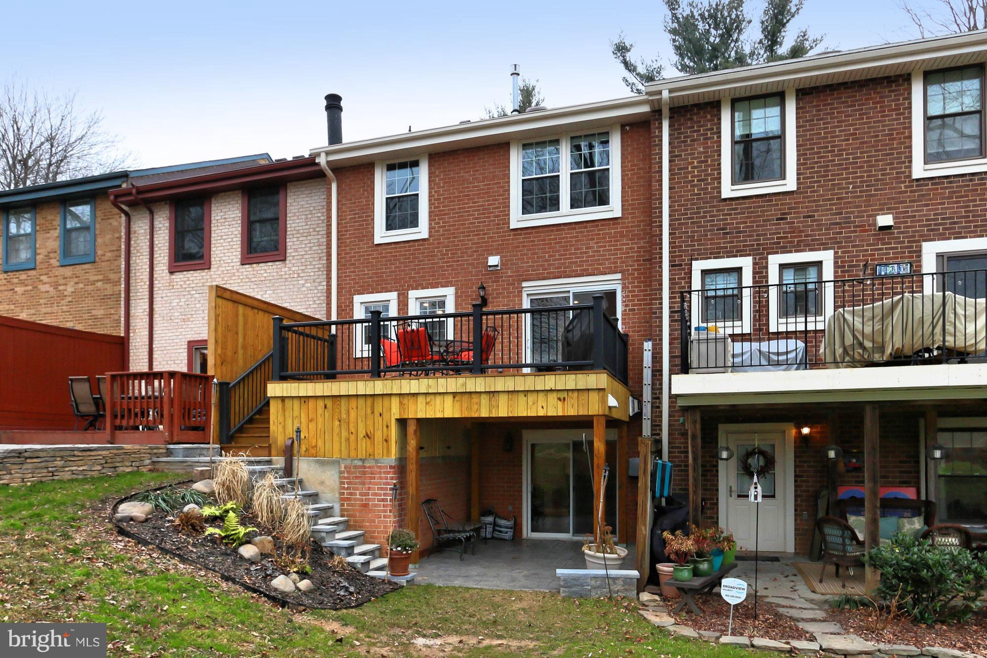 2078 Golf Course Drive Reston, VA 20191 - Photo 41 of 42 Rear View