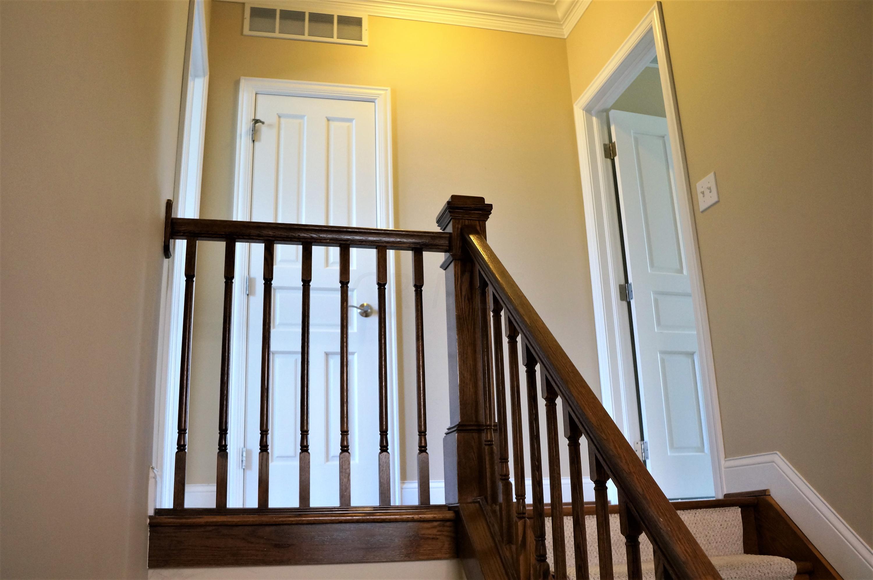 1013 Perry Street Columbus, OH 43201 - Photo 27 of 52