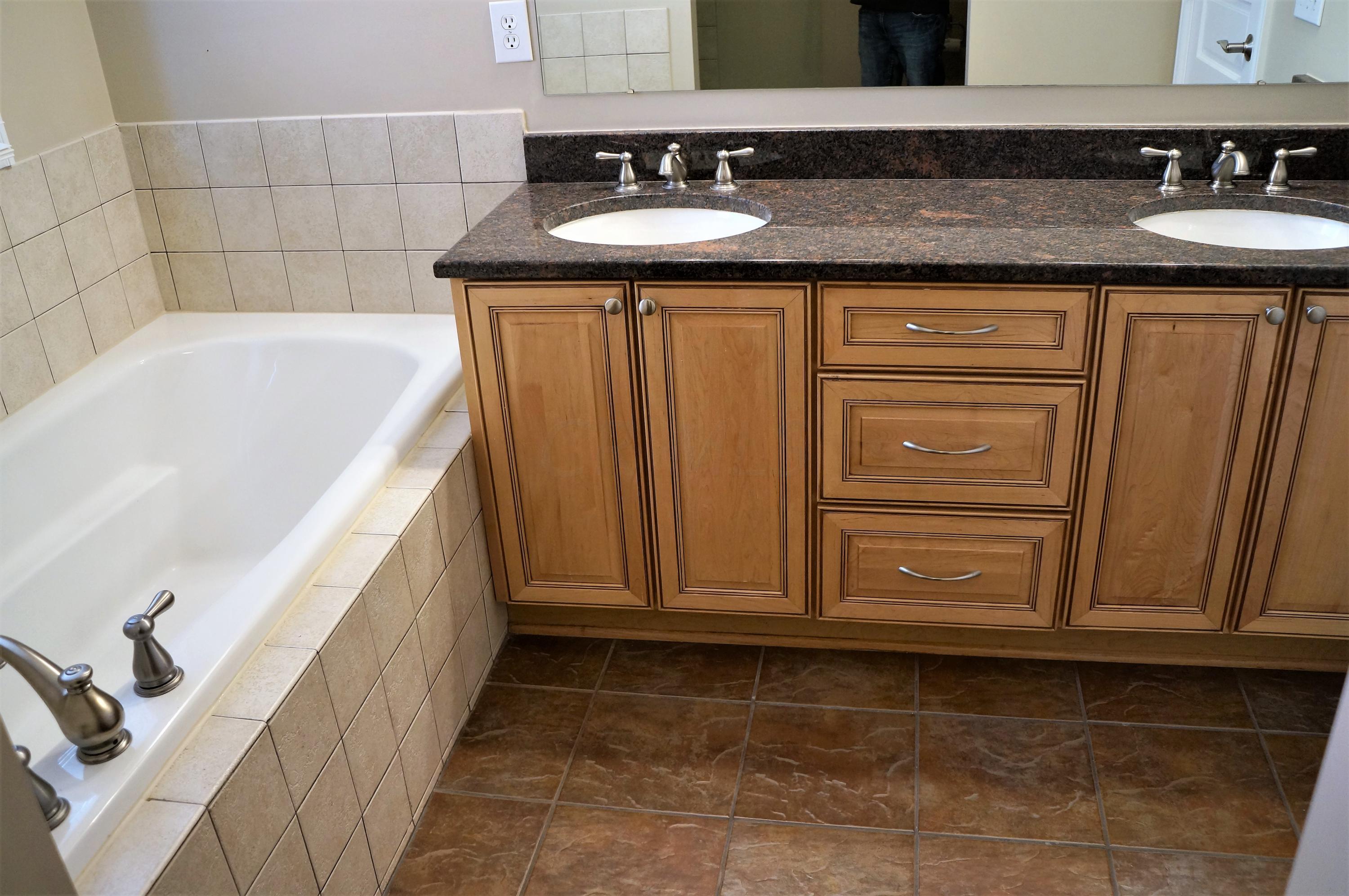 1013 Perry Street Columbus, OH 43201 - Photo 34 of 52