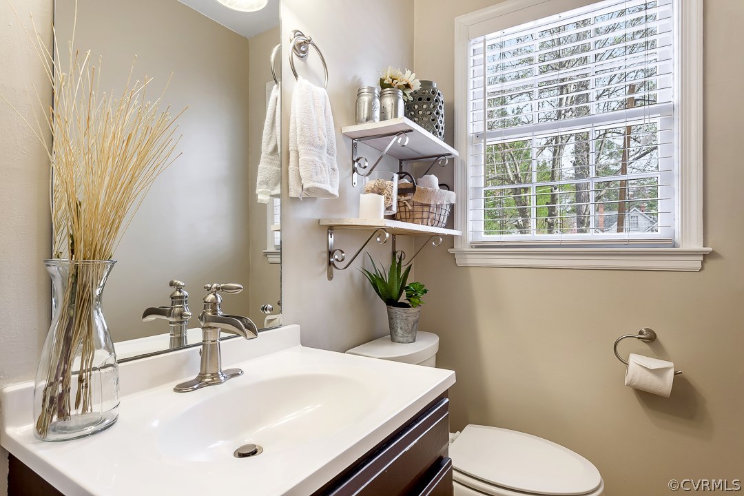 4715 Devonshire Road Richmond, VA 23225 - Photo 11 of 27 Gallery Image 11
