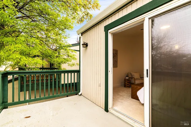 $395,000 | 299 Shasta Drive, Unit 14, Vacaville, CA 95687