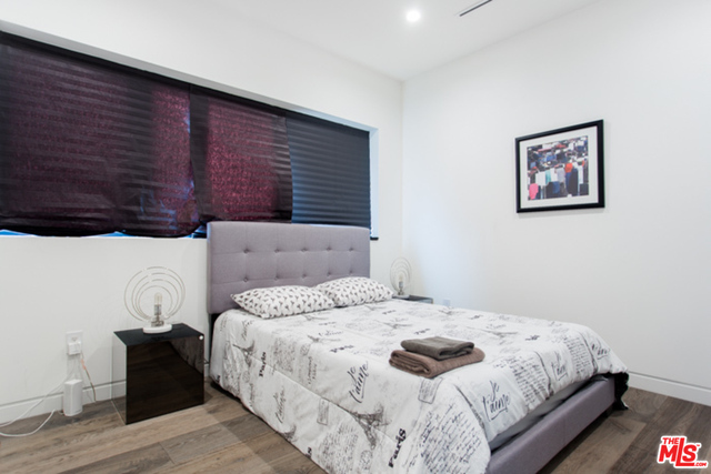 627 Indiana Avenue, Unit 1/2 Venice, CA 90291 - Photo 11 of 19