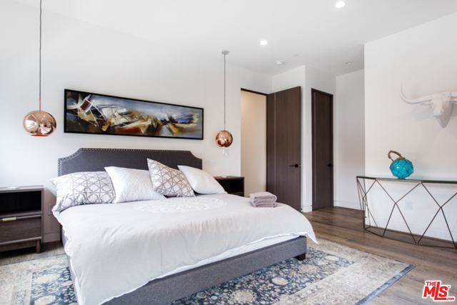 627 Indiana Avenue, Unit 1/2 Venice, CA 90291 - Photo 14 of 19