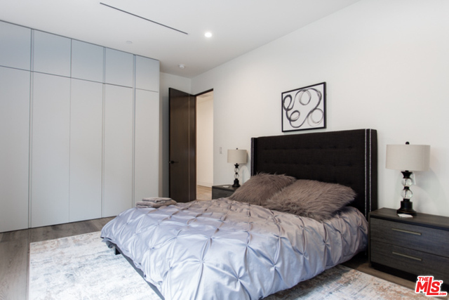 627 Indiana Avenue, Unit 1/2 Venice, CA 90291 - Photo 9 of 19