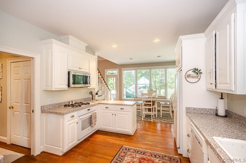 3041 Ridge Drive Toano, VA 23168 - Photo 9 of 41 Gallery Image 9