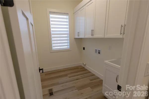 $949,000 | 3802 Lyle Creek Drive Northeast, Conover, NC 28613