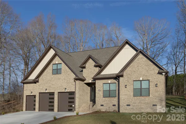 $949,000 | 3802 Lyle Creek Drive Northeast, Conover, NC 28613