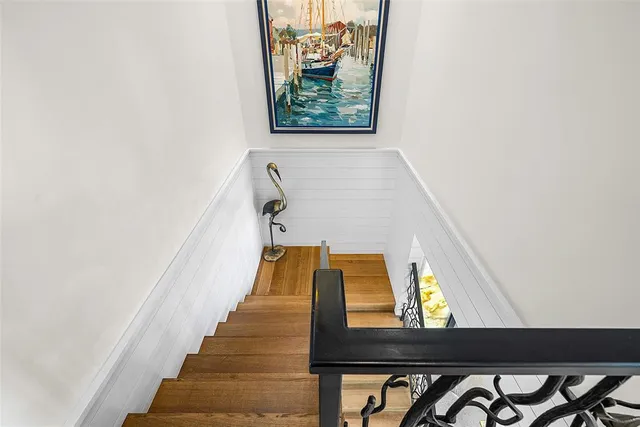 a view of a workspace with furniture