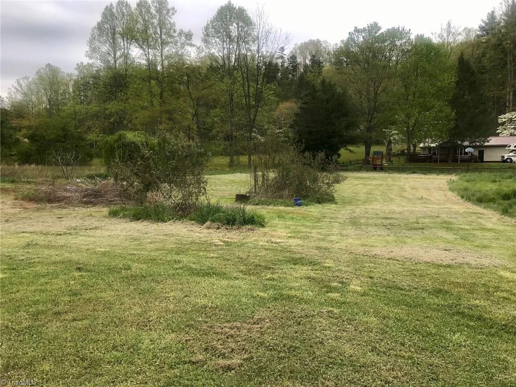 219 Sawmill Road McGrady, NC 28649 - Photo 3 of 12 Gallery Image 3
