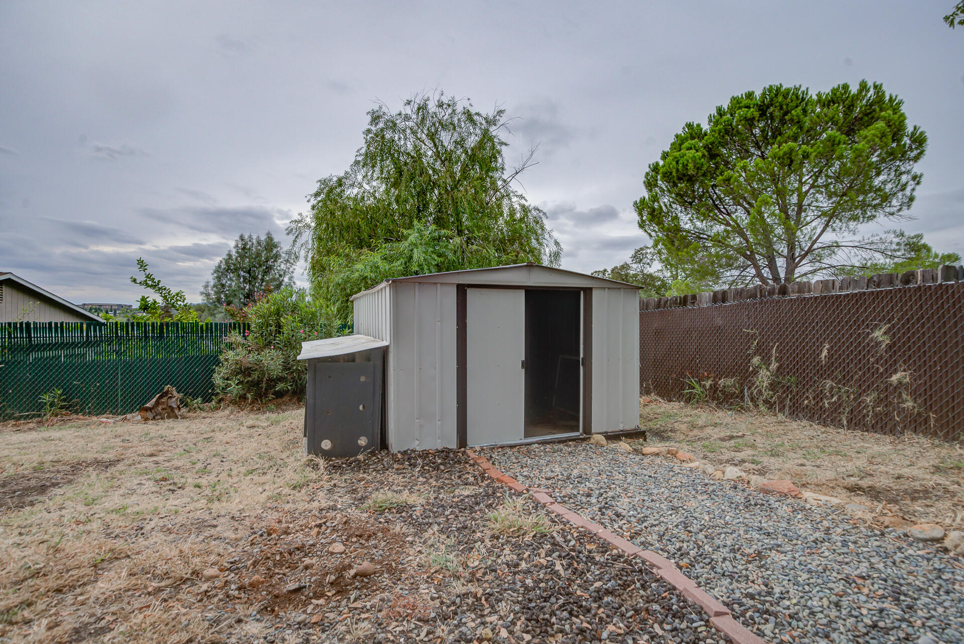 576 Ridge Road Redding, CA 96003 - Photo 32 of 32 Ridge-29