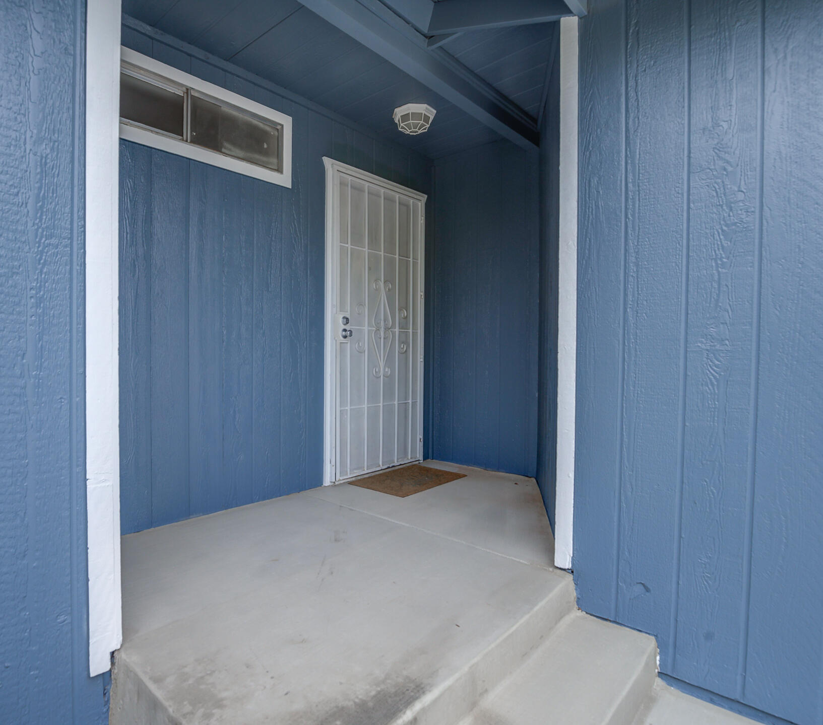 576 Ridge Road Redding, CA 96003 - Photo 5 of 32 Ridge-32