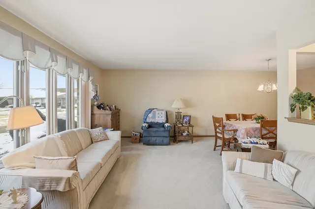 $335,000 | 10829 Minnesota Court, Orland Park, IL 60467